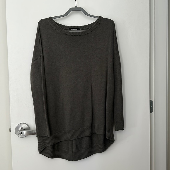Tess Giberson Sweater - Picture 1 of 4